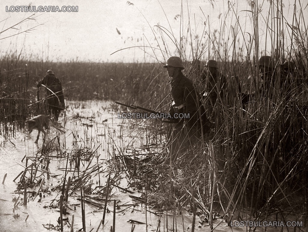 Разузнавателен отряд в търсене за залавянето на информатор, 23-ти пехотен Шипченски полк, 1916г.
