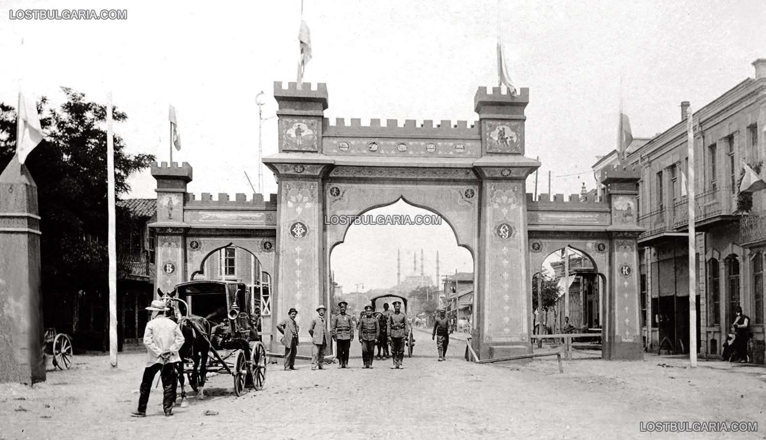 Триумфалната арка в Одрин, издигната по случай завземането на града от българската войска, 1913 г.