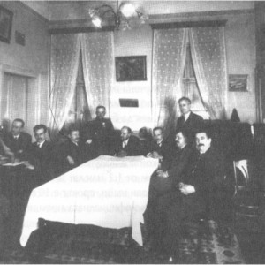Ръководителите на Деветоюнския преврат в дома на Иван Русев (по-късна възстановка).