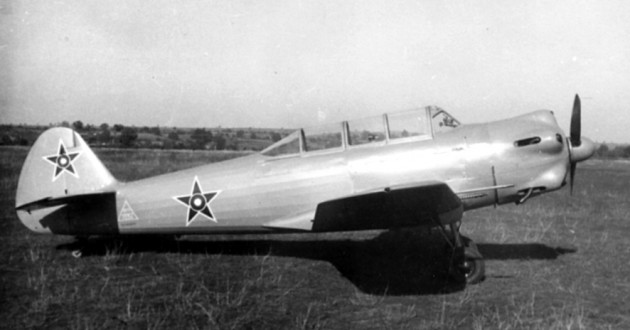 Лаз-7М от последната серия - най-масово произвежданият български самолет