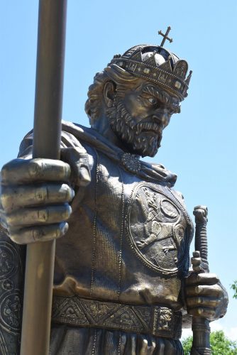 Паметник на цар Самуил в София