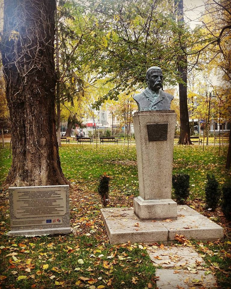 Паметник на Душо Хаджидеков в град Пловдив. Снимка: Георгия Кинева